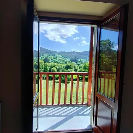 Сasa de vacaciones Casa Valcarría *